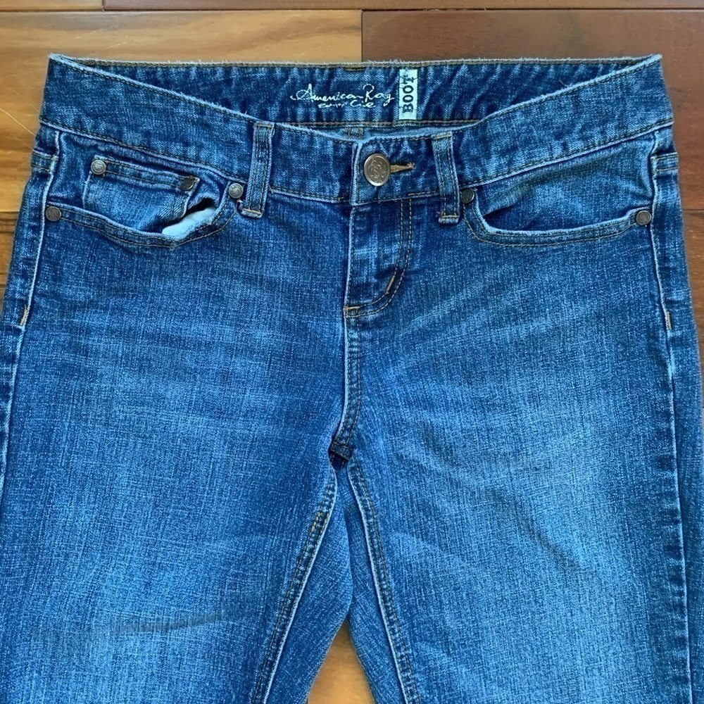 American Rag Boot Jeans - Picture 3 of 9